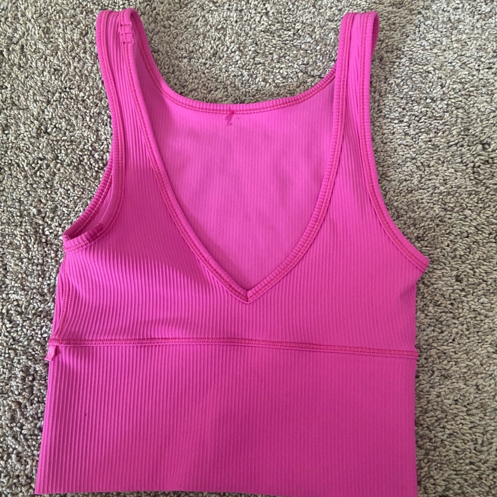 Power pivot tank sonic pink